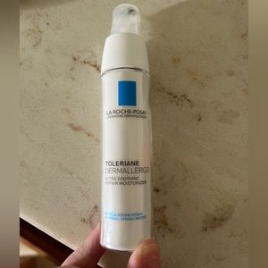 Toleriane Dermallergo Ultra Soothing Repair Face Moisturizer for Sensitive Skin